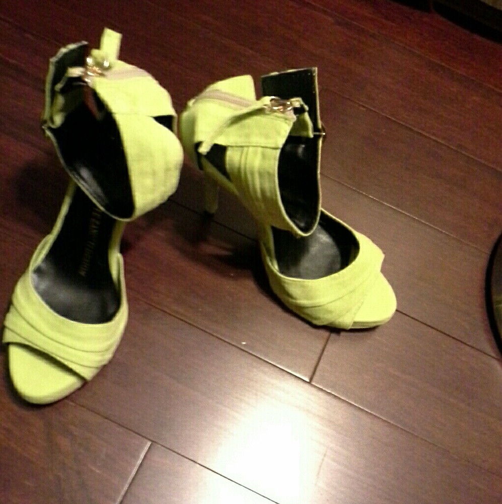 Shoes